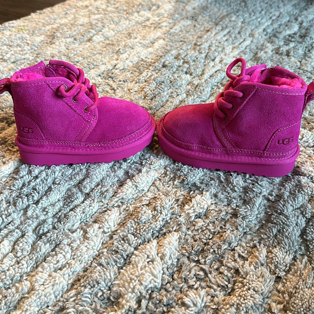 Little Girl Uggs Brand New